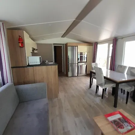 Large And Comfortable Mobile Clp17 2ch Siblu Les Charmettes Dom wakacyjny *